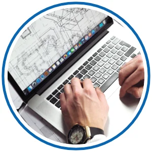 Planungszeichnungen auf einem Laptop